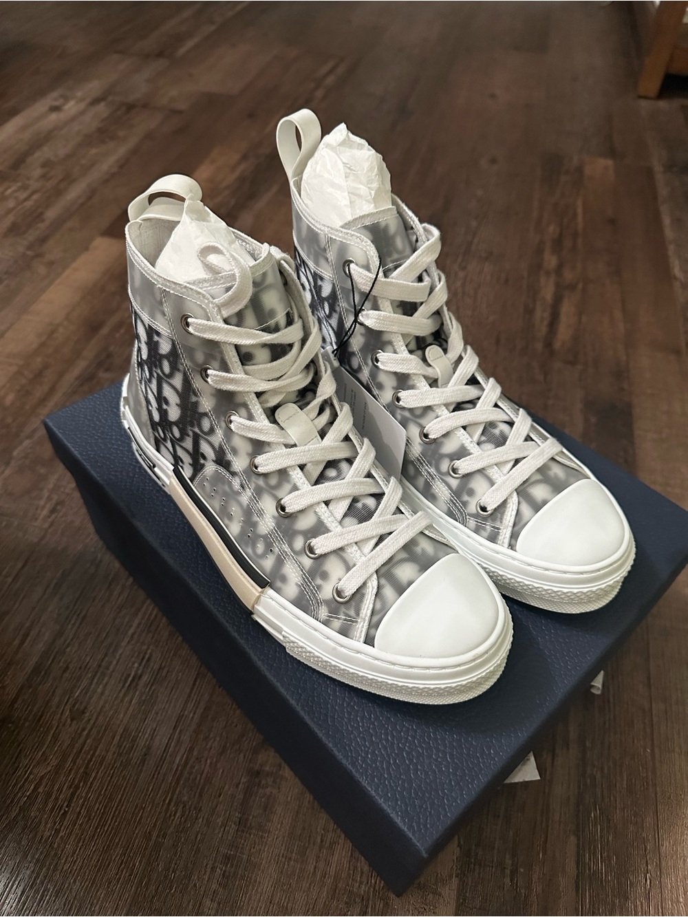 DIOR B23 Monogram Oblique Canvas High Top Sneaker White Grey Women 9US/Men 7.5US